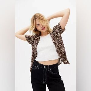 NWT Daisy Street Bowling Button Down Shirt Leopard Size Large